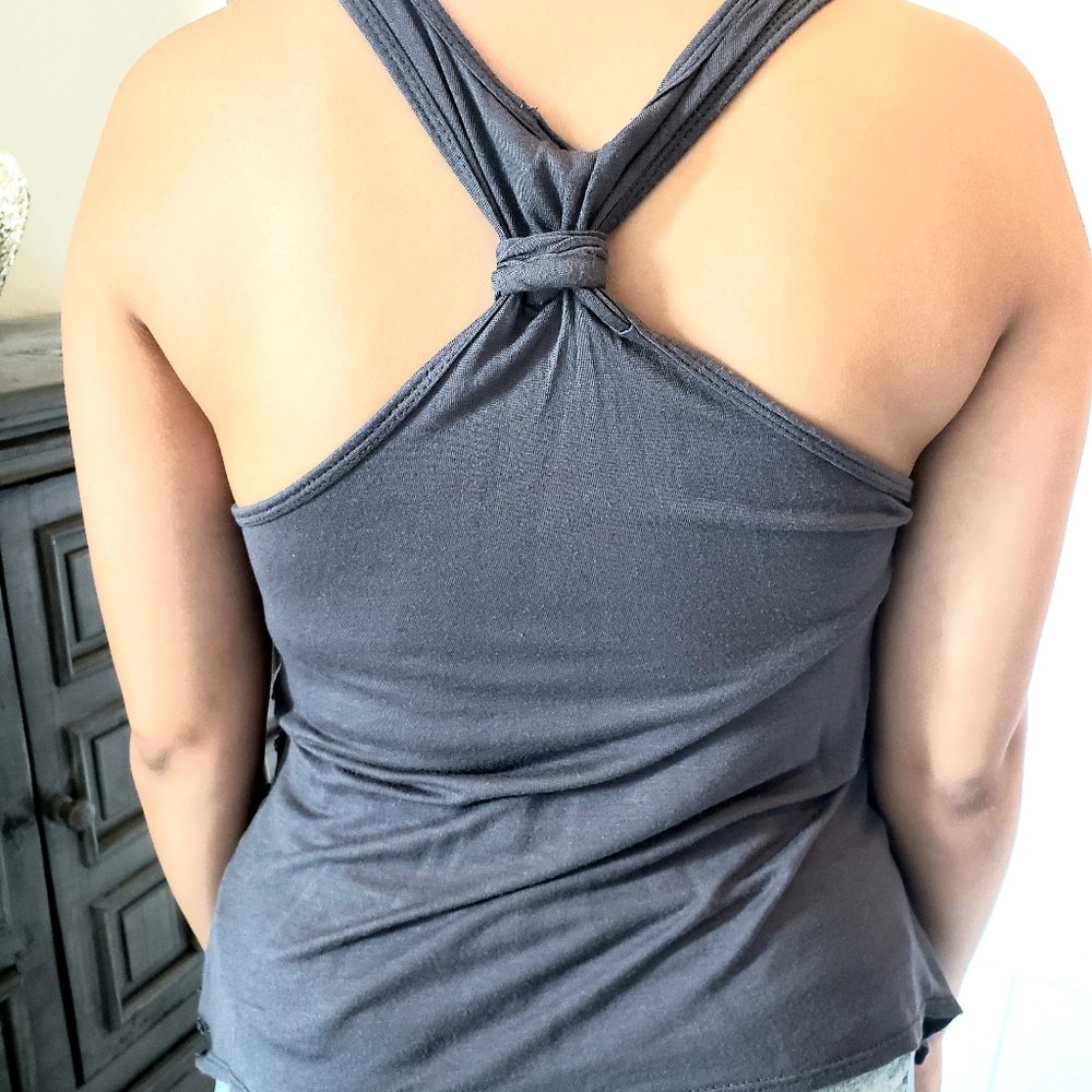 Razorback top